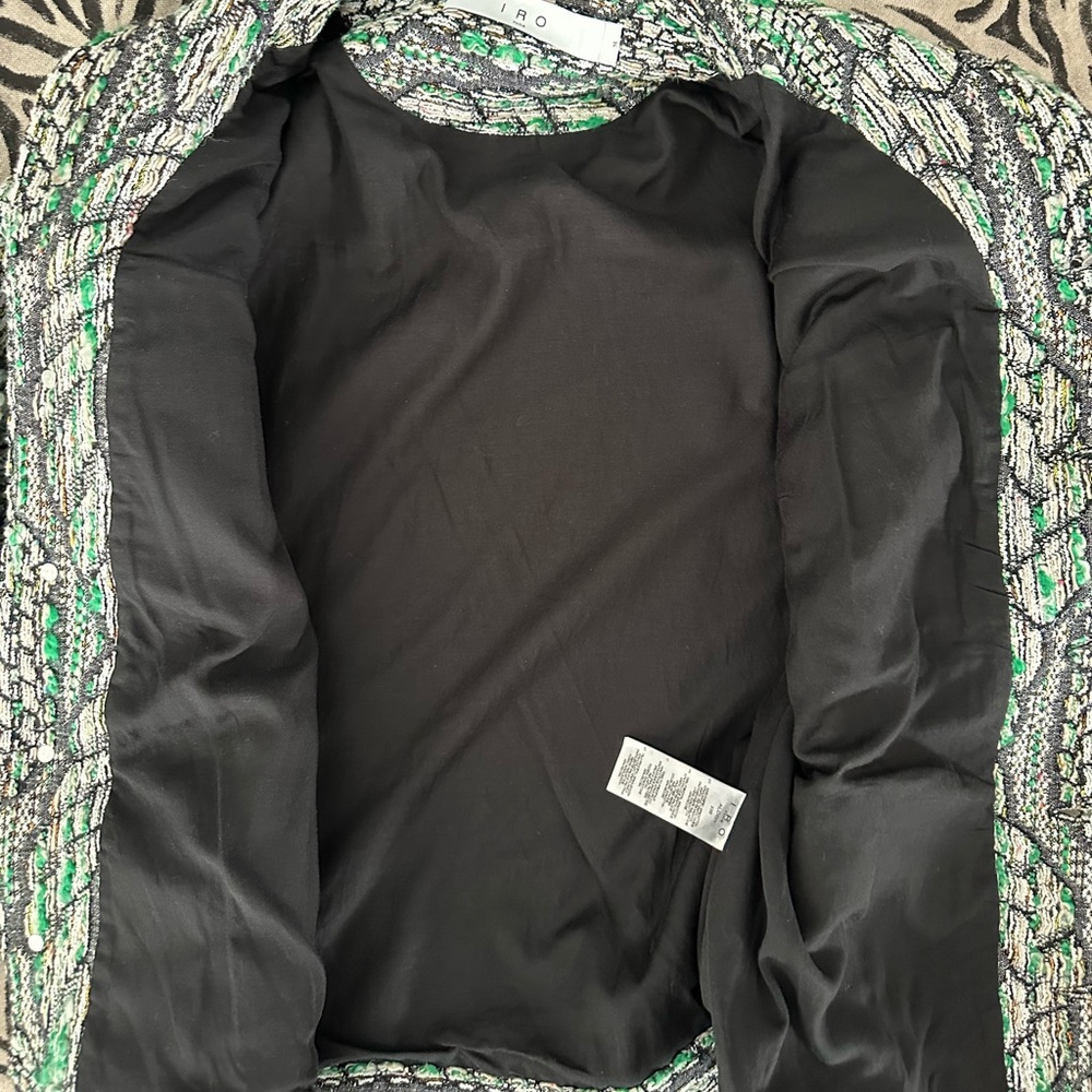 IRO - Picture 4 of 4